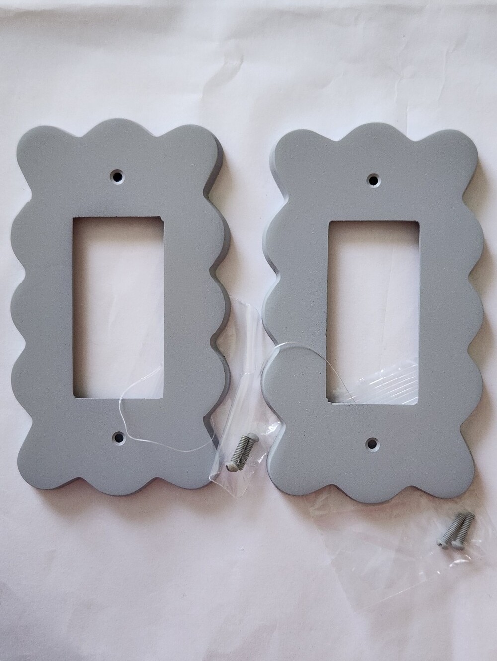 Anthropologie Wiggle Scalloped 2 Single Rockers Switch Plates Matte Gray